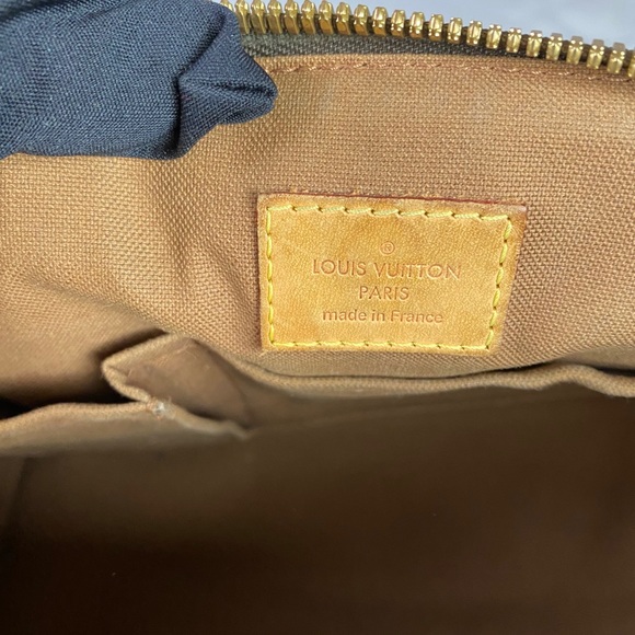 Louis Vuitton Monogram Canvas Tivoli PM Satchel - Picture 12 of 13